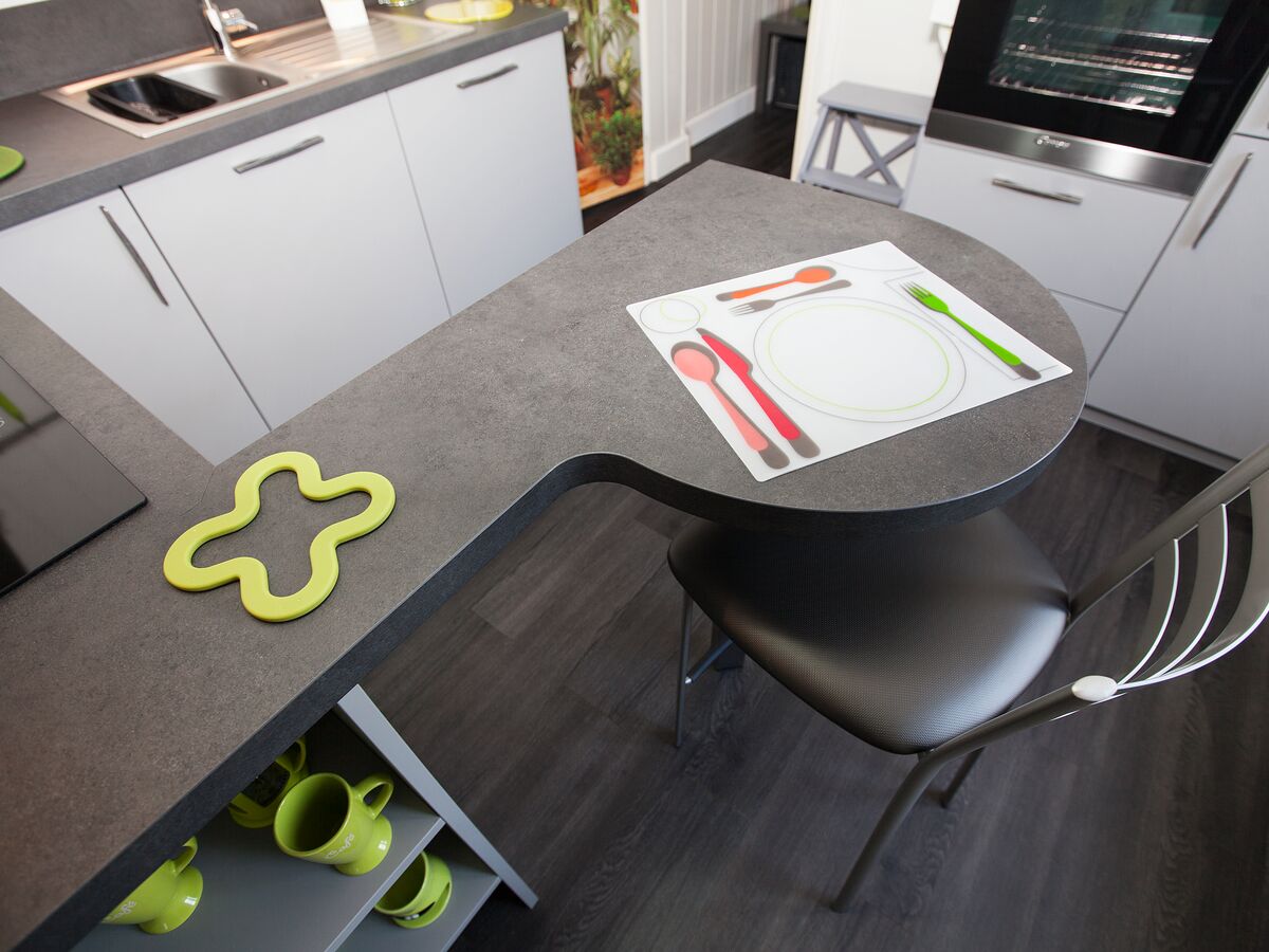 Cuisine avant-après sur mesure Trend + Gris minéral