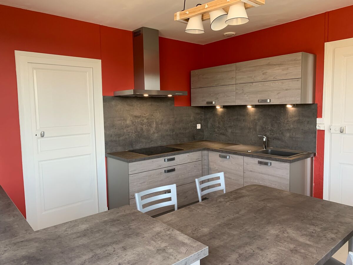 Rénovation cuisine équipée sur mesure Label Chêne Sable Sychrone