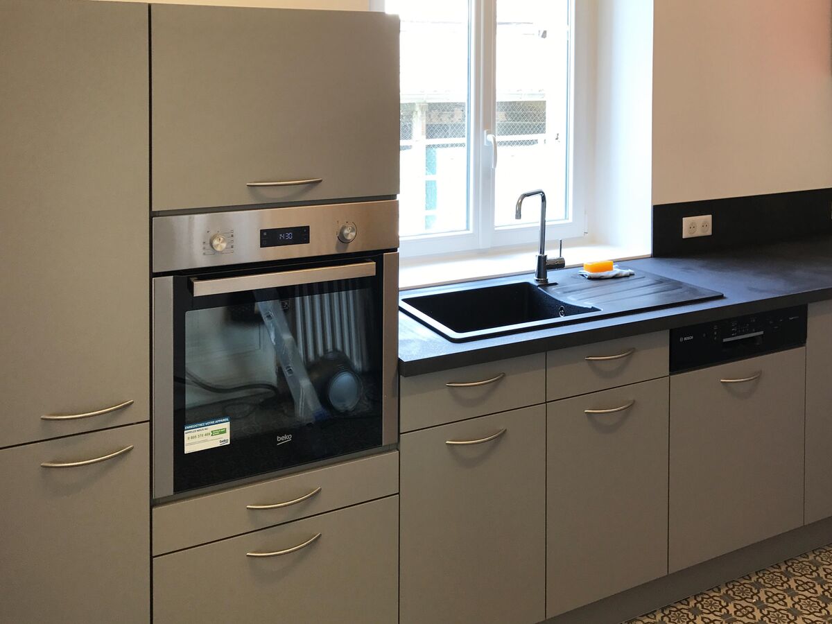 Cuisine avant-après sur mesure Trend + Gris minéral