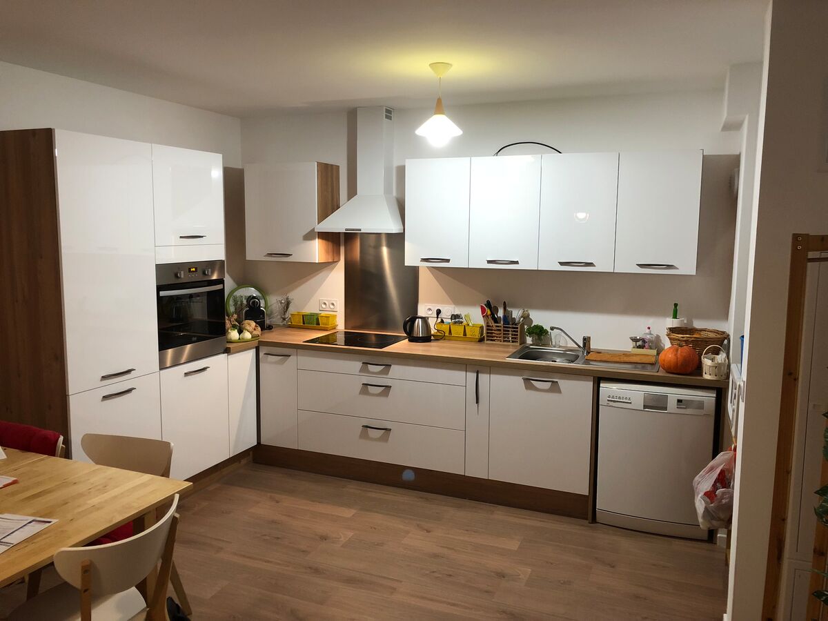 Cuisine équipée sur mesure Petilla Blanc Brillant