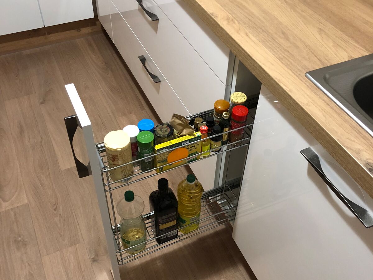 Cuisine avant-après sur mesure Petilla Blanc Brillant