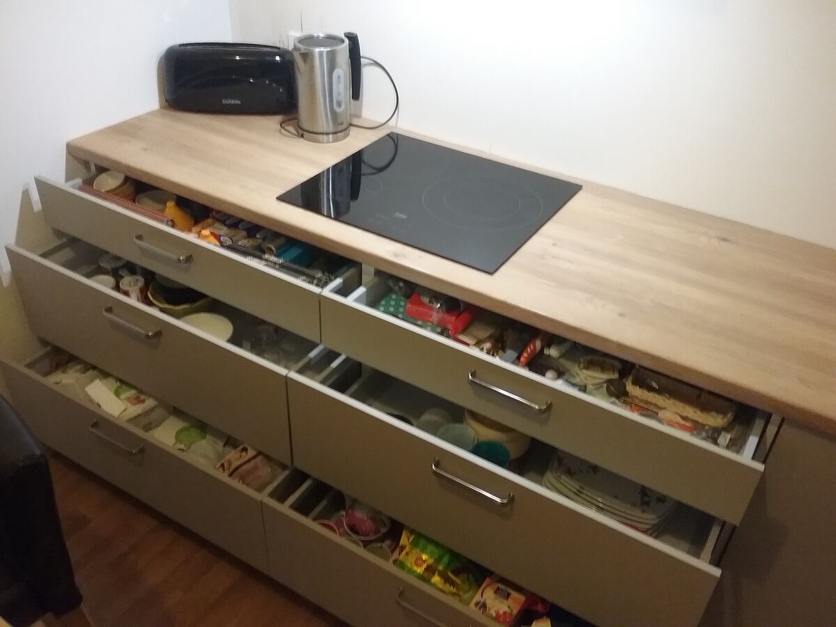 Rénoavtion cuisine équipée sur mesure Véga Pannacotta Mat