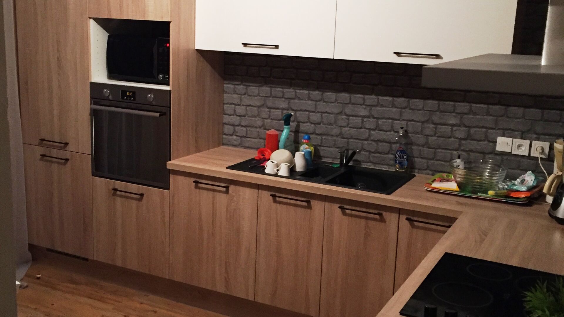 Cuisine équipée sur mesure Vega + Chêne timber