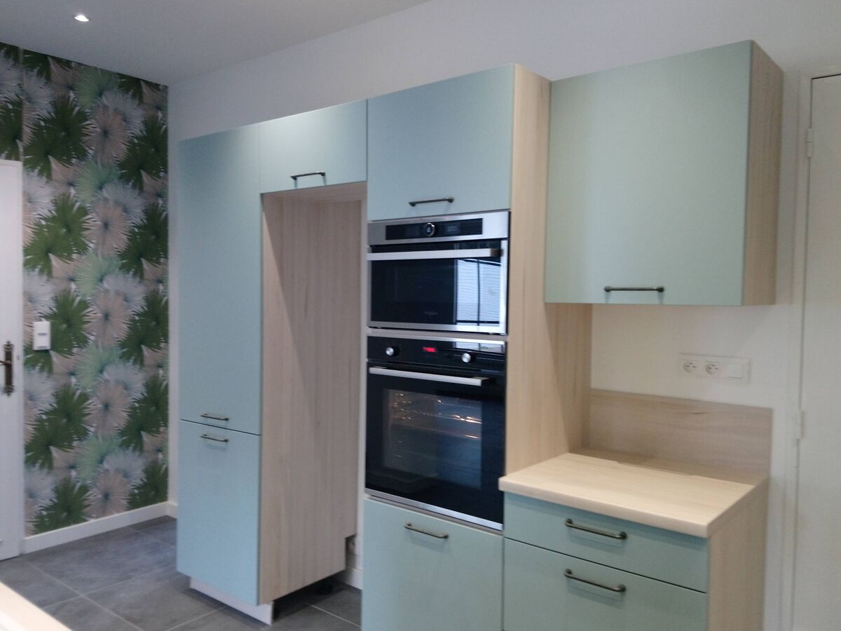 Cuisine avant-après sur mesure Color Laqué Misty Blue