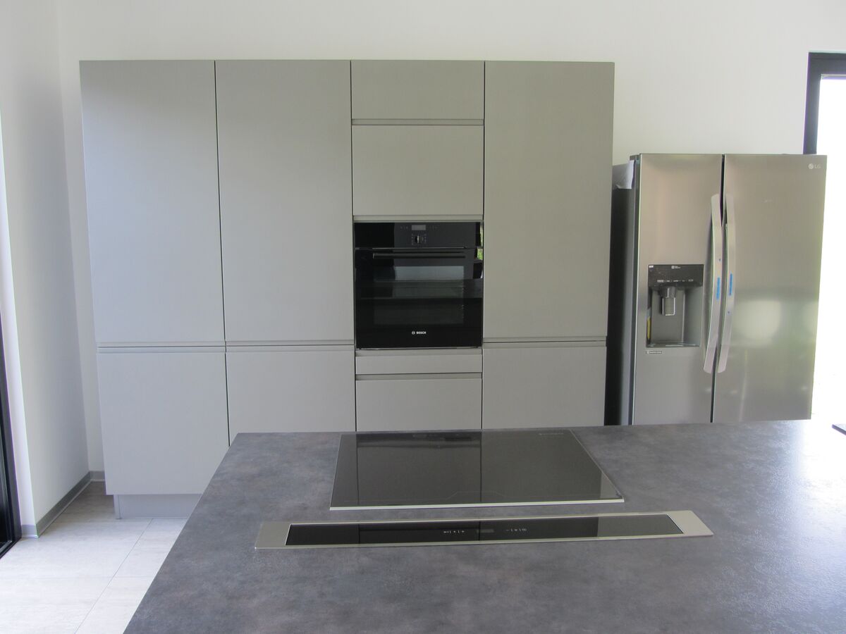 Cuisine avant-après sur mesure Pure Laque Laqué Taupe Mat