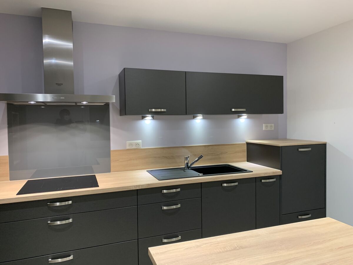 Rénovation cuisine équipée sur mesure Label Métal Brossé