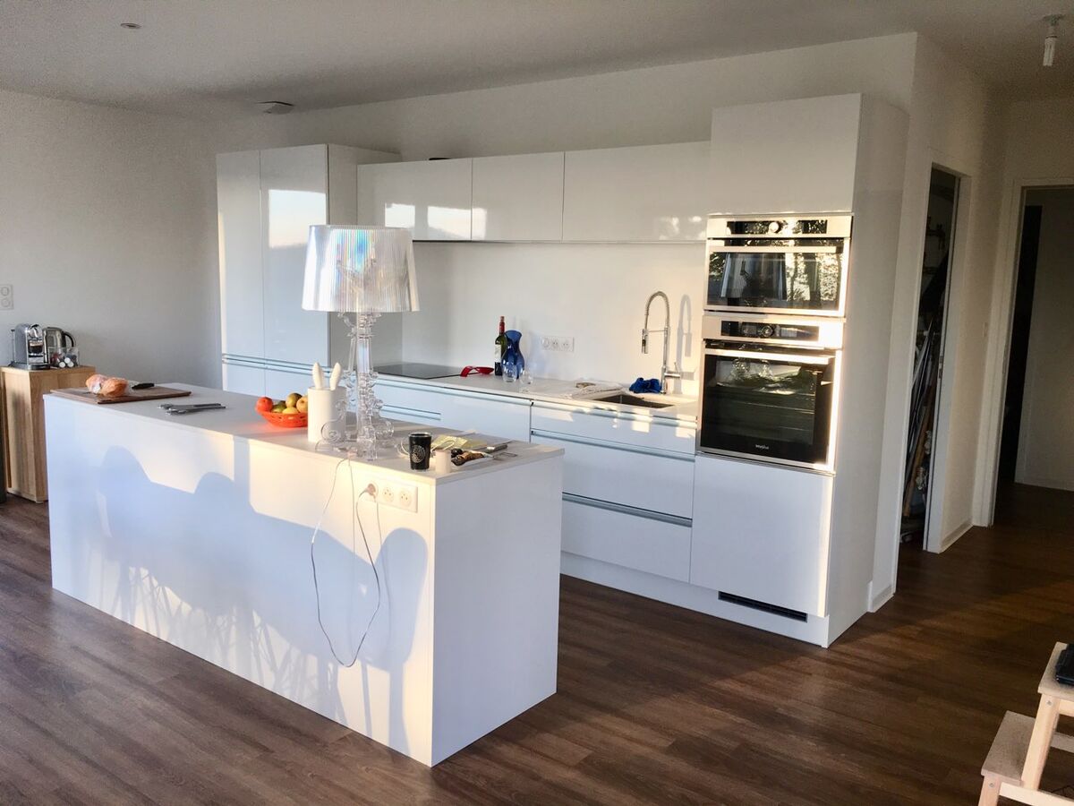 Rénovation cuisine équipée sur mesure Light Blanc Brillant