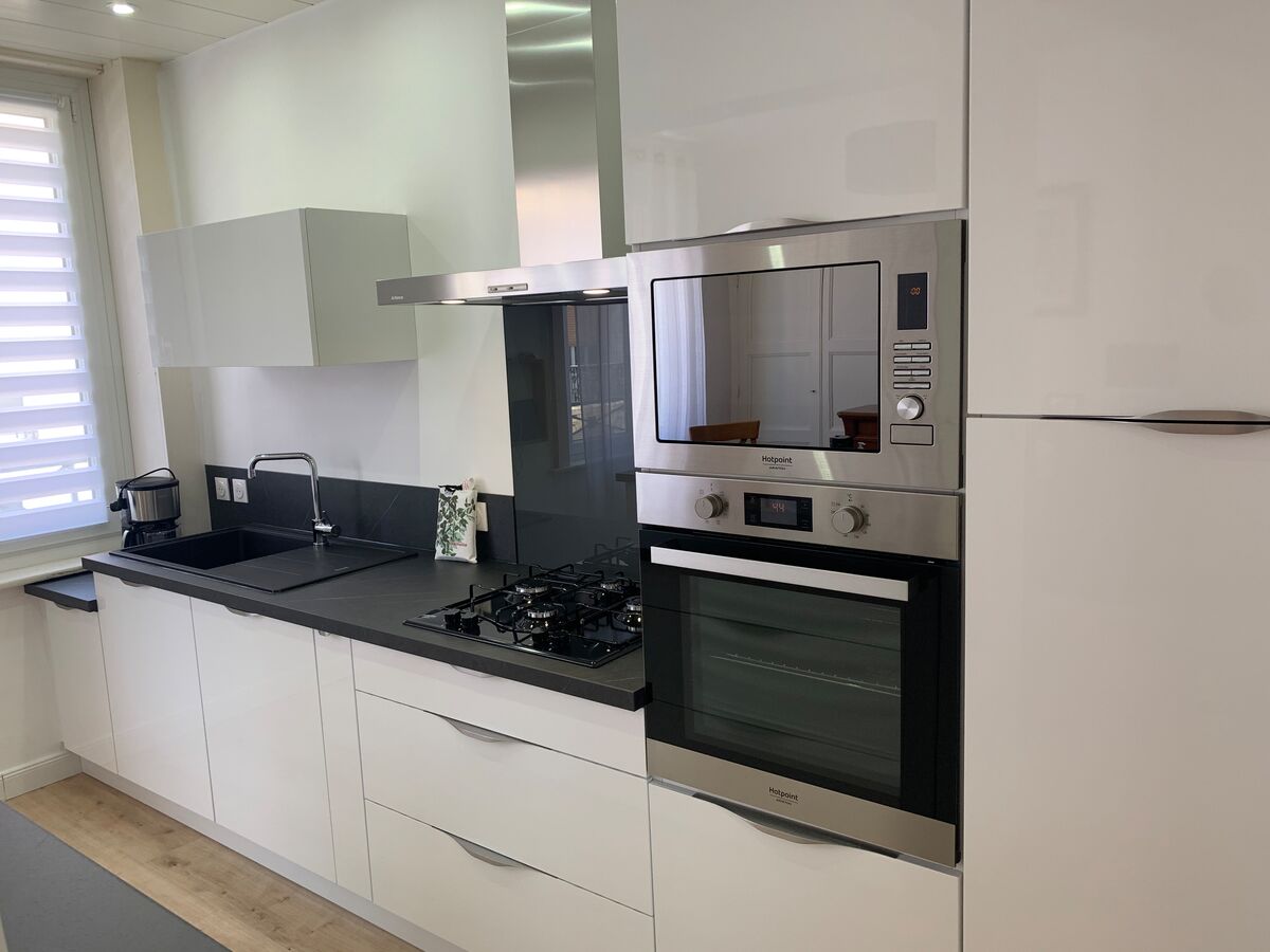 Cuisine avant-après sur mesure Light Blanc Brillant