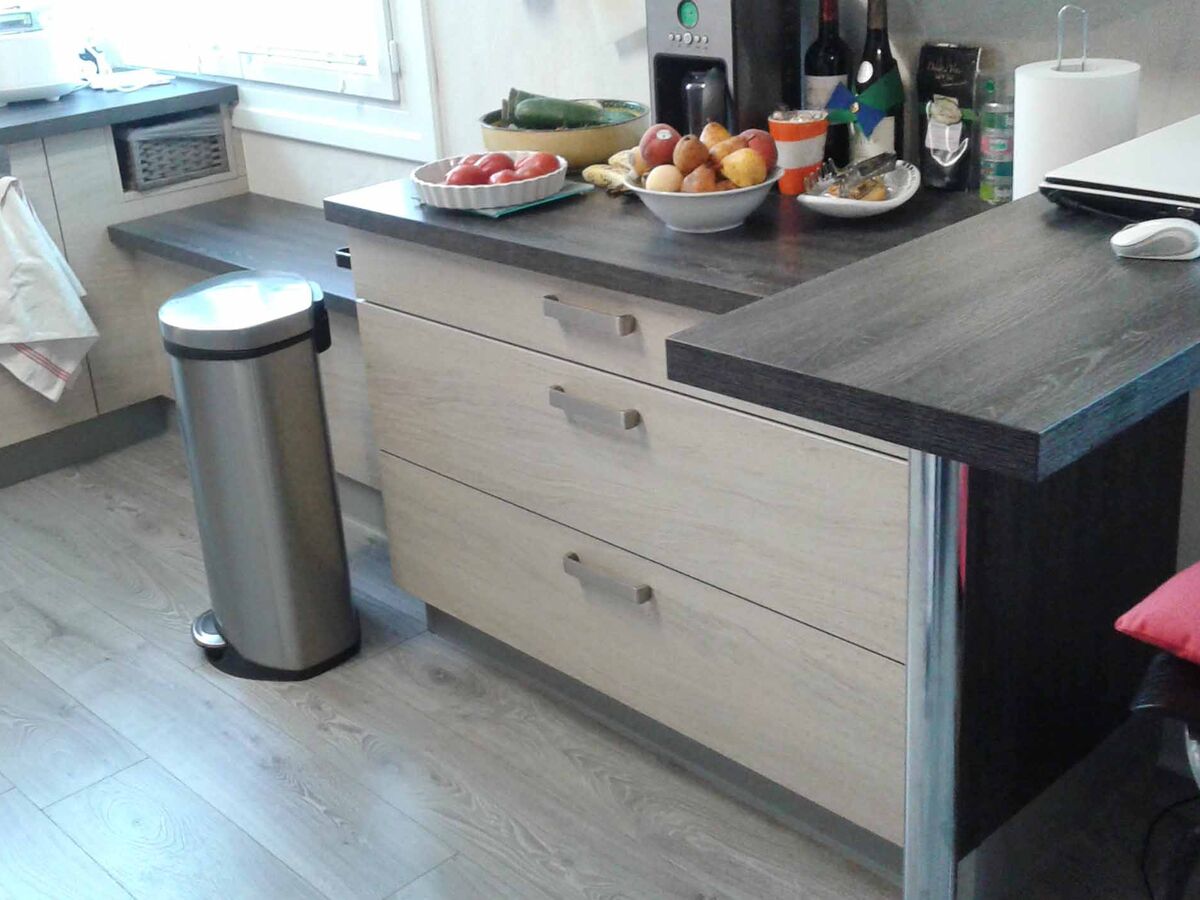 Rénovation cuisine sur mesure Vega + Chêne timber