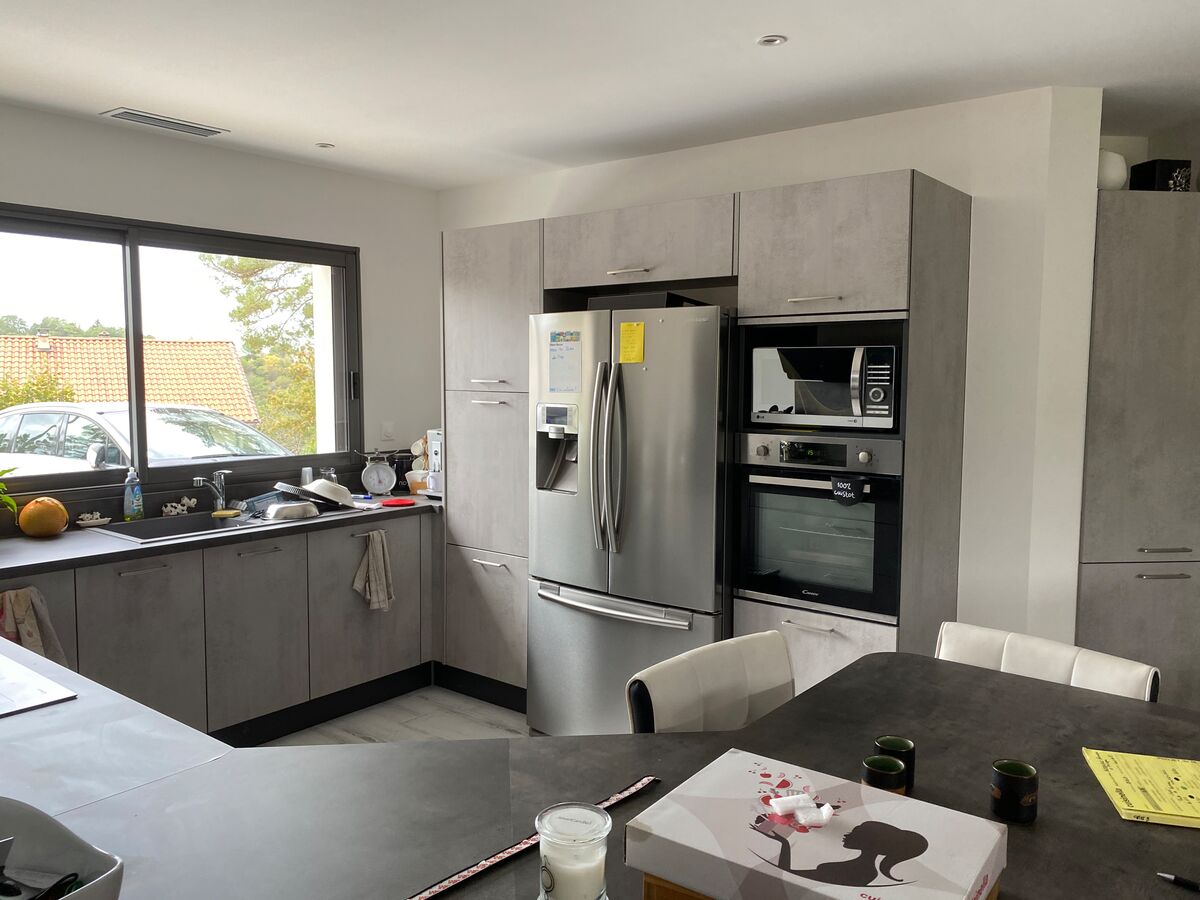 Cuisine avant-après sur mesure Trend Béton Clair