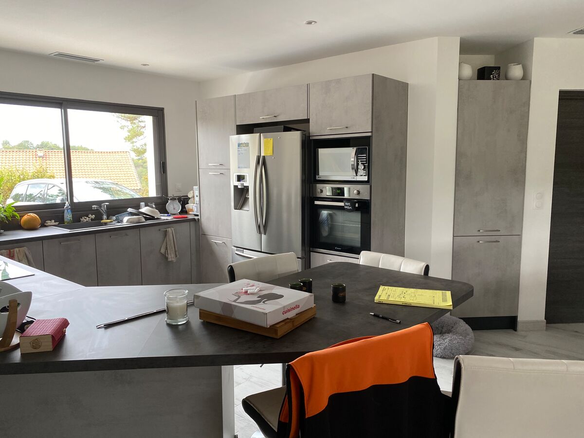 Cuisine avant-après sur mesure Trend Béton Clair