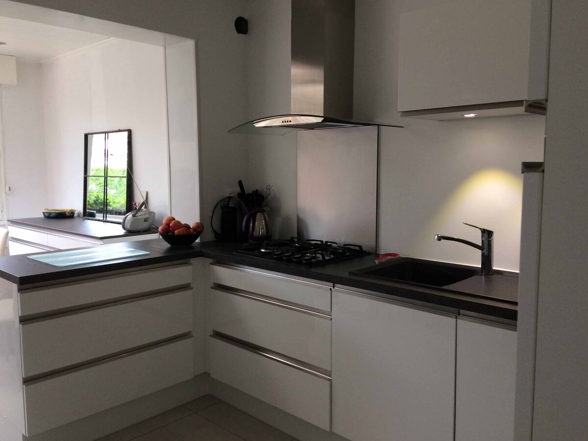 Rénovation cuisine sur mesure Vega Prem'S Blanc