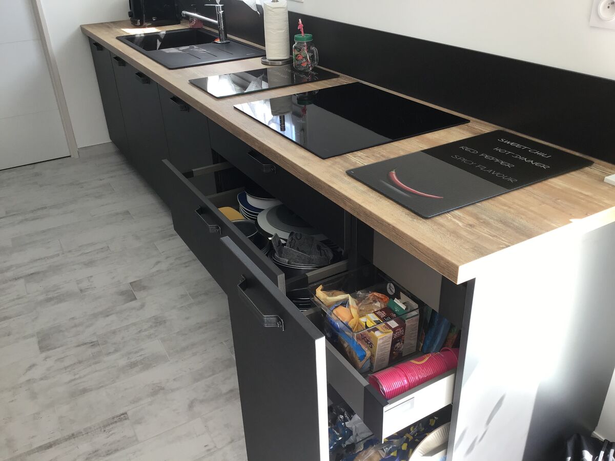 Cuisine avant-après sur mesure Label Métal Brossé