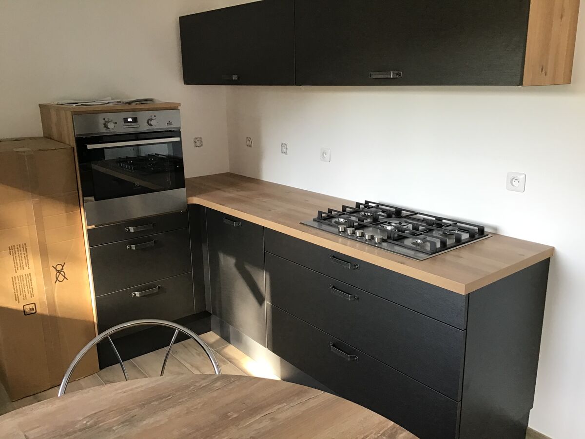 Rénovation cuisine équipée sur mesure Label Métal Brossé