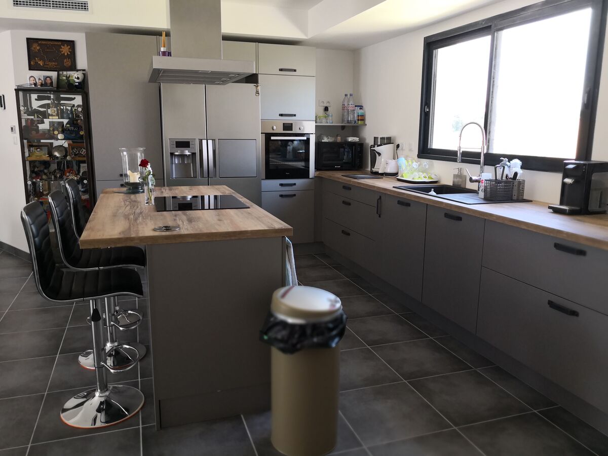 Rénovation cuisine équipée sur mesure Trend Quartz Métal