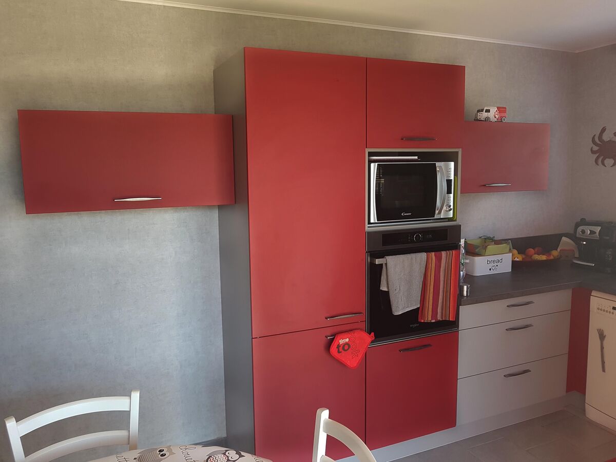 Cuisine équipée sur mesure Trend Cranberry et Gris Minéral