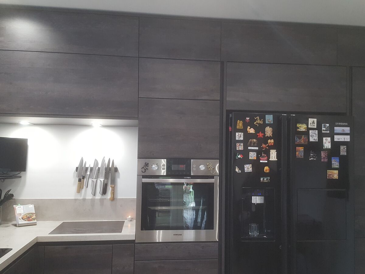 Rénovation cuisine équipée sur mesure E Trend Woody Dark