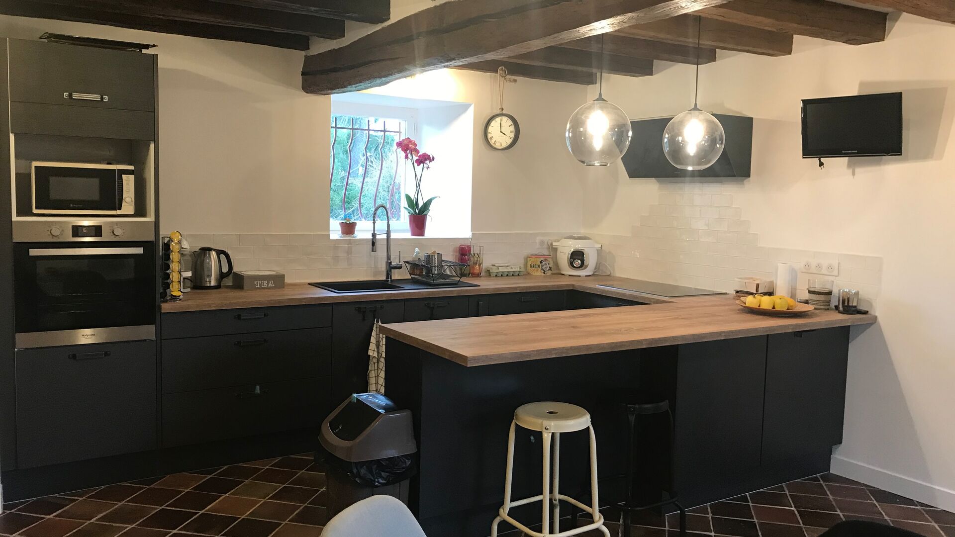 Cuisine équipée sur mesure Vista Métal Brossé