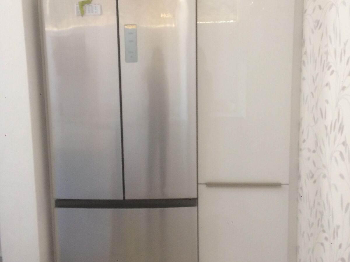 Cuisine avant-après sur mesure Petilla Blanc Brillant