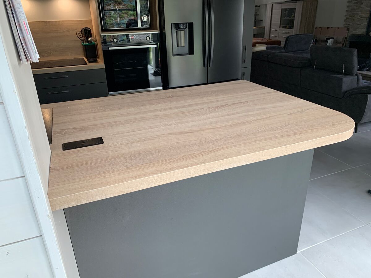 Cuisine avant-après sur mesure Label Métal Brossé