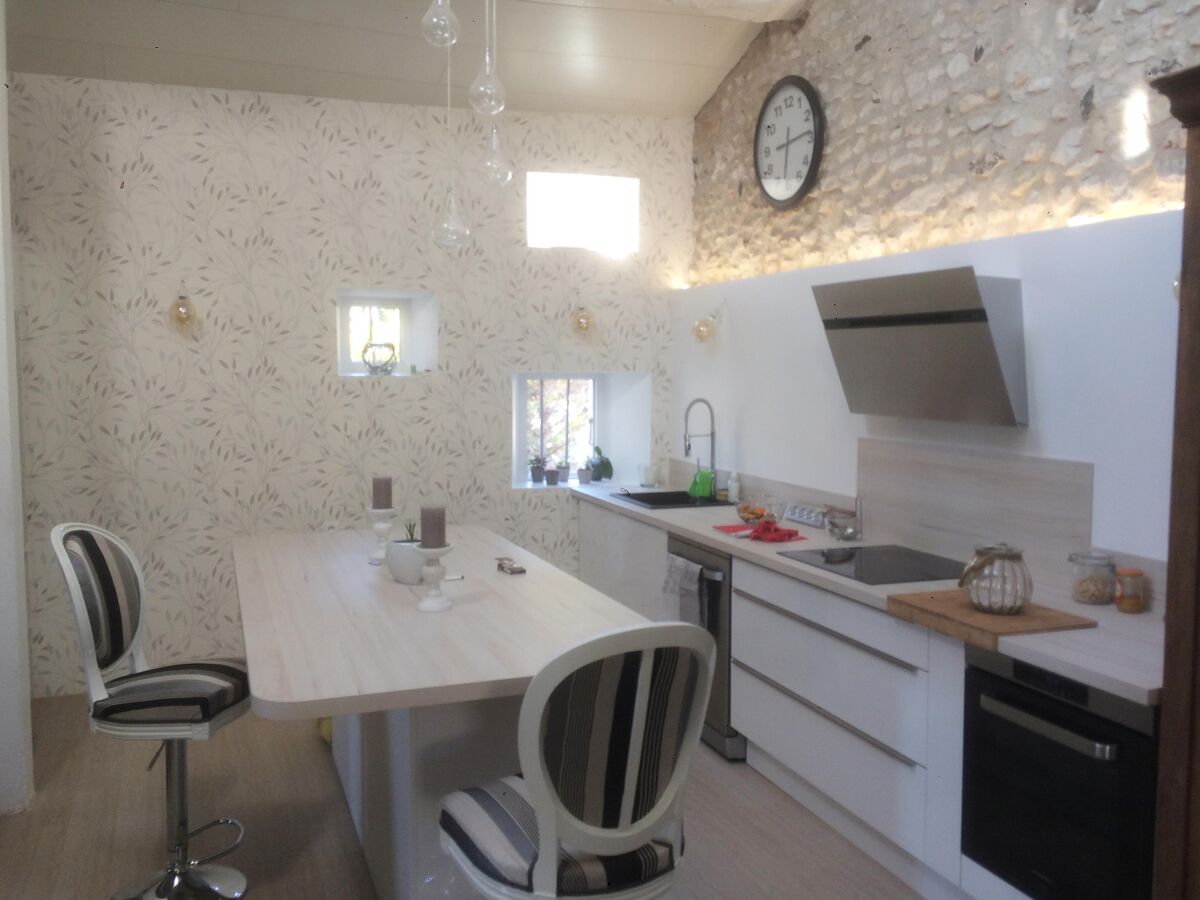 Cuisine avant-après sur mesure Petilla Blanc Brillant