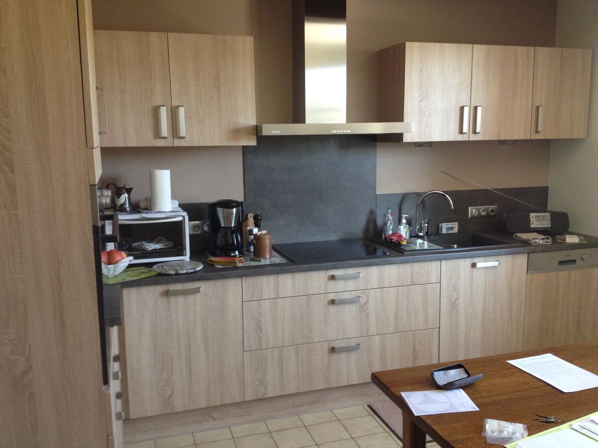 Cuisine équipée sur mesure Vega + Chêne timber et Trend + Chêne timber