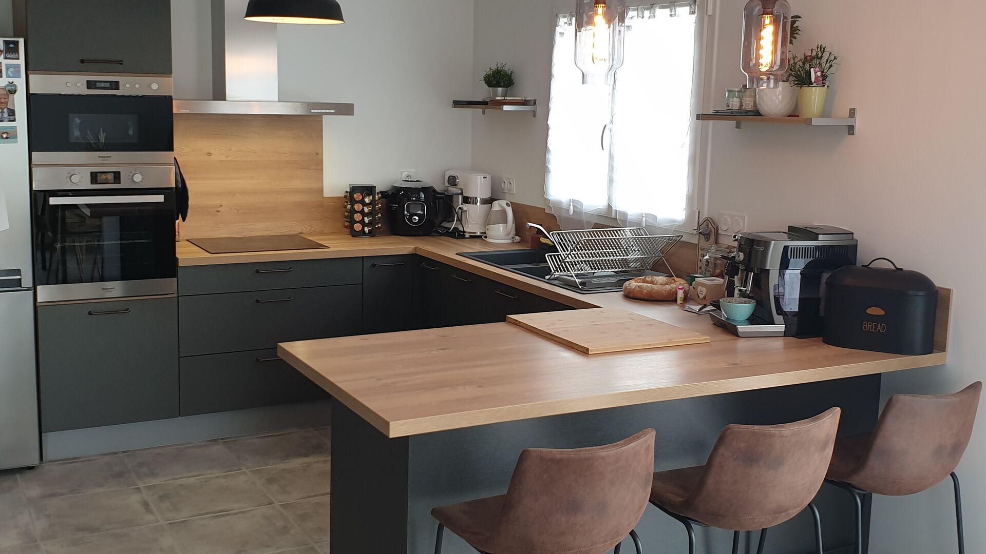 Cuisine équipée sur mesure Label Métal Brossé