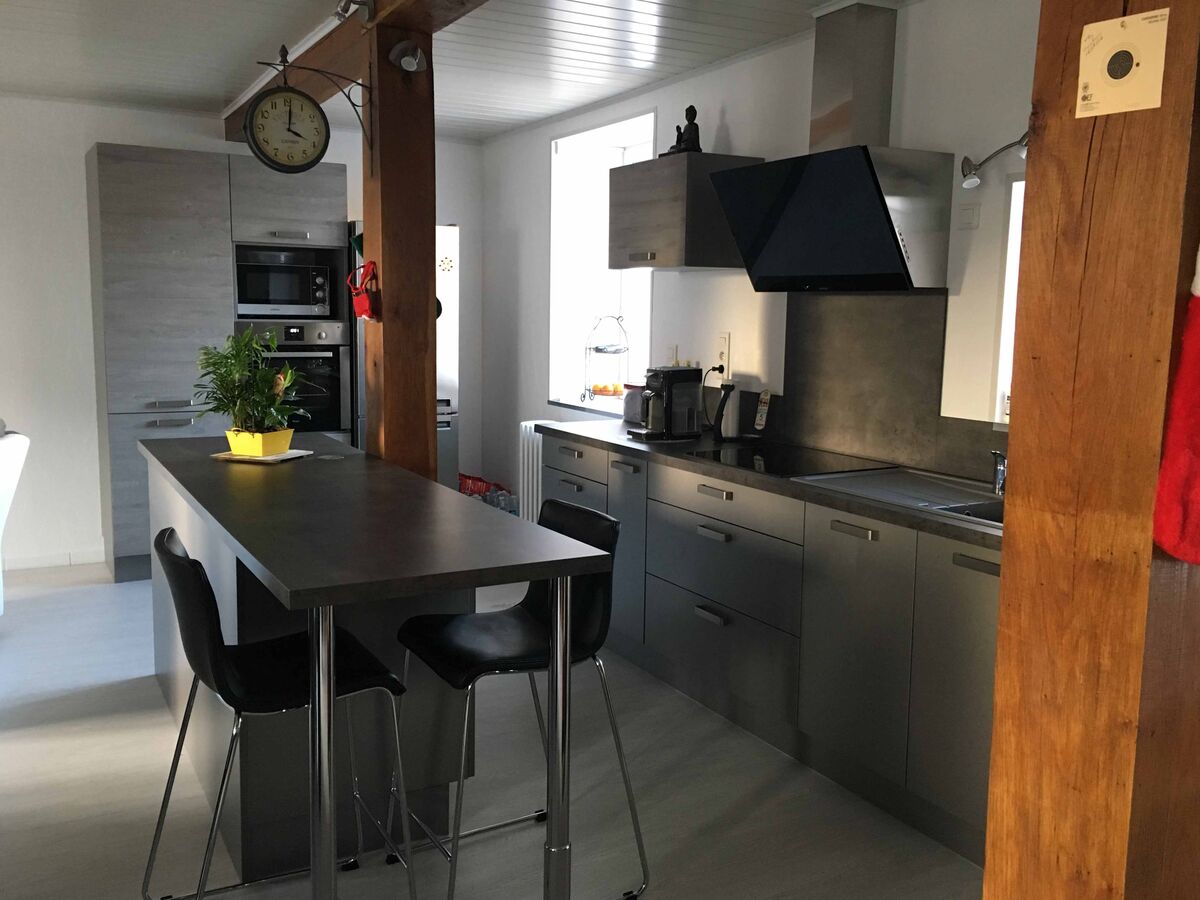 Rénovation cuisine sur mesure Trend + Quartz métal