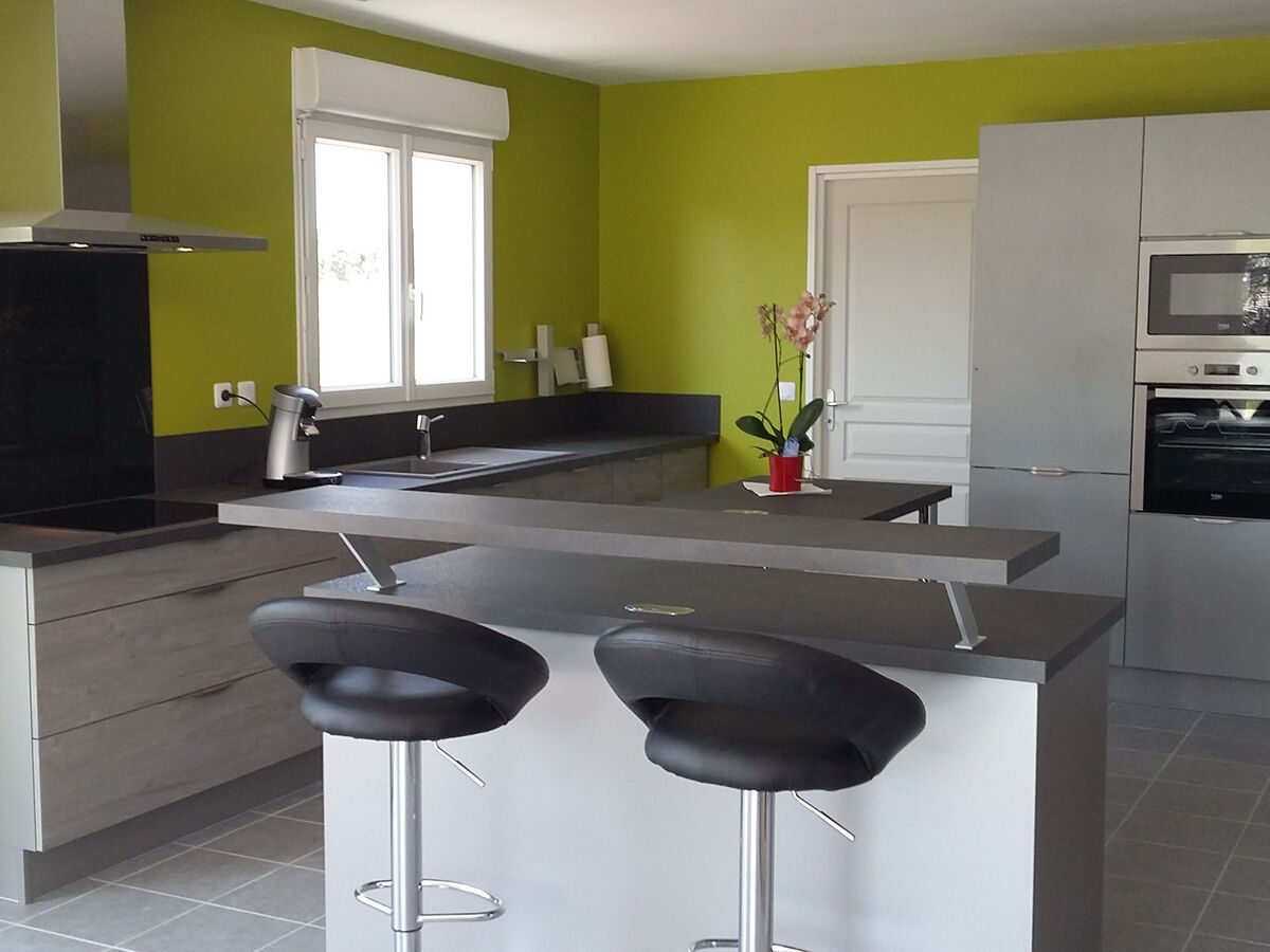 Cuisine équipée sur mesure Label Chene Sable Synchrone et Trend Quartz Métal