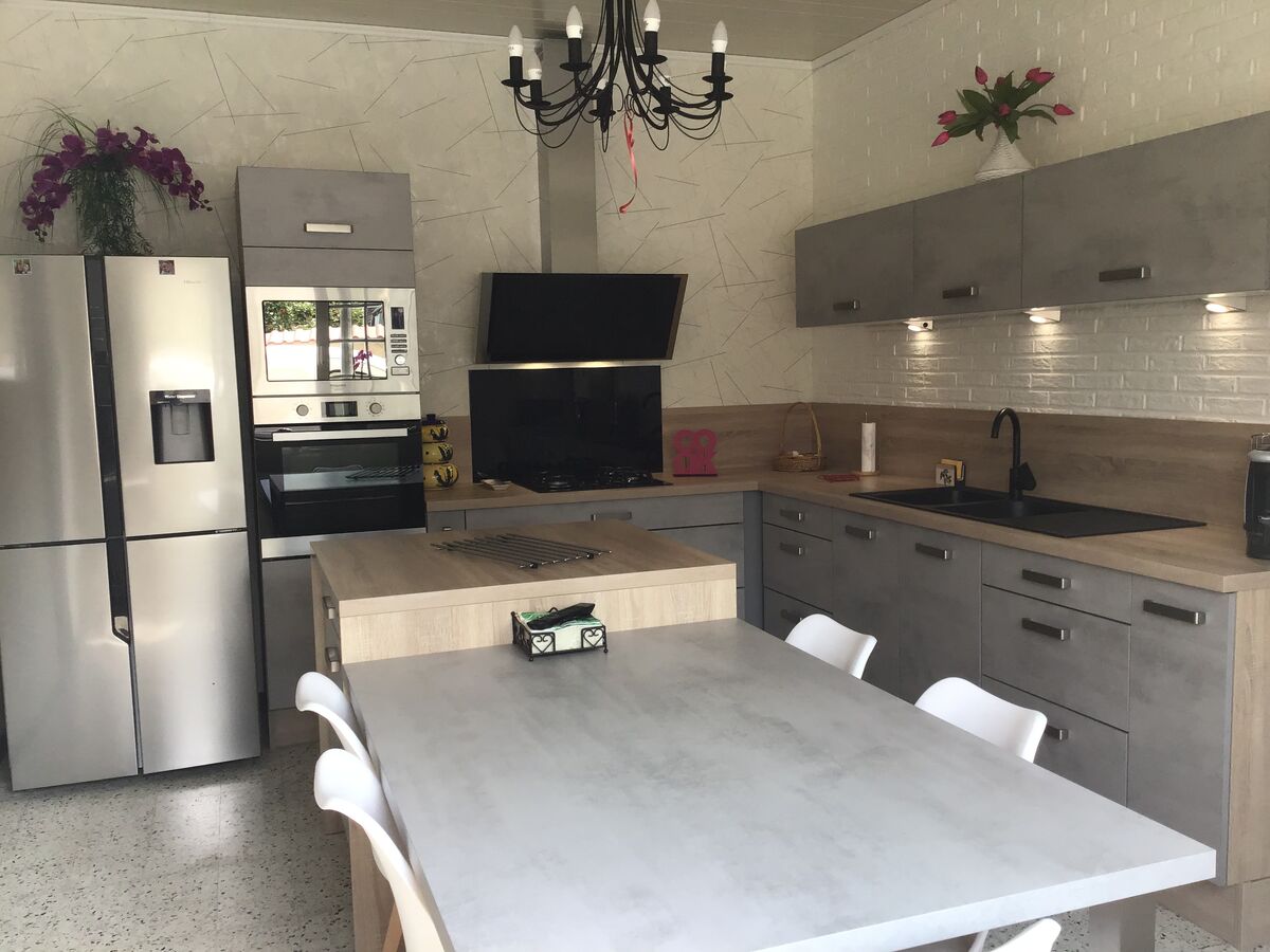 Cuisine équipée sur mesure Véga Béton Clair