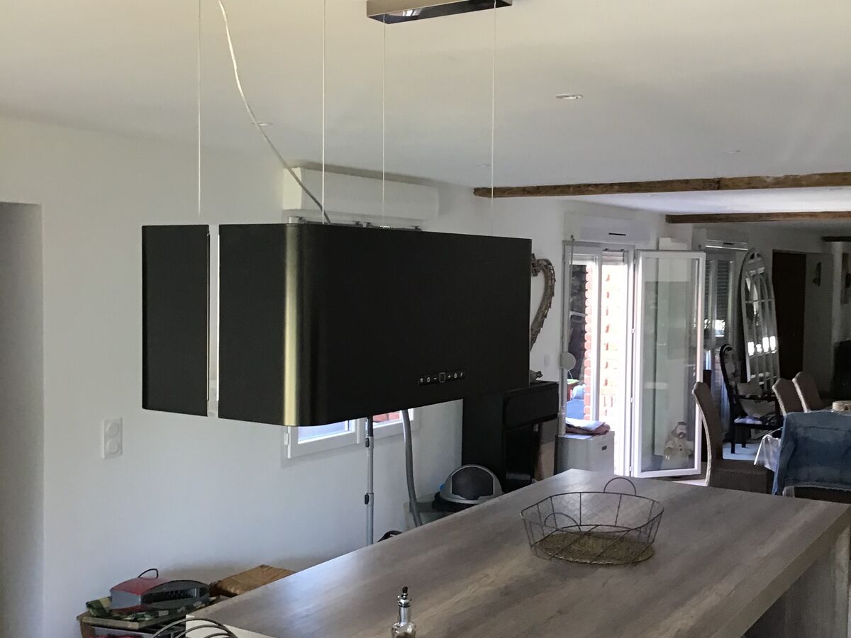 Cuisine avant-après sur mesure Light Jet Blanc Brillant