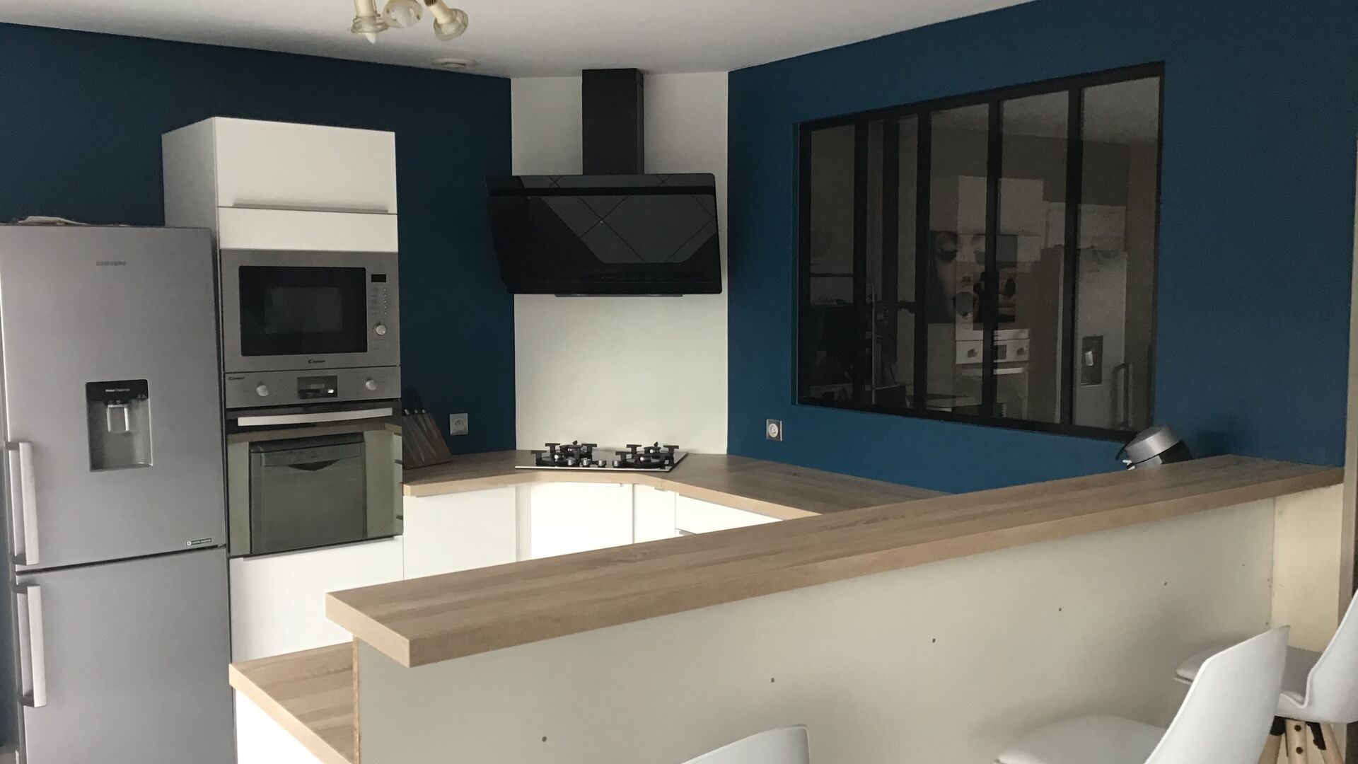 Cuisine équipée sur mesure Petilla Blanc Brillant