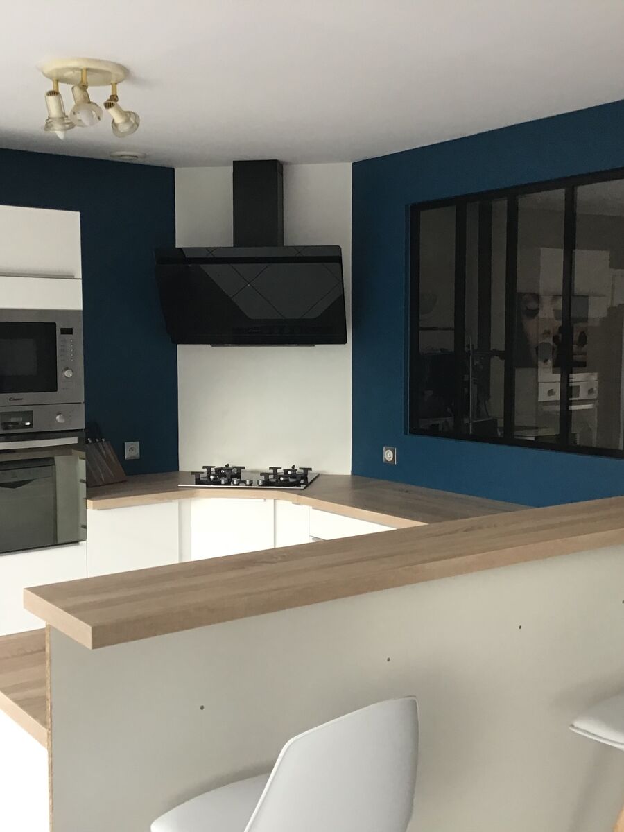 Cuisine équipée sur mesure Petilla Blanc Brillant