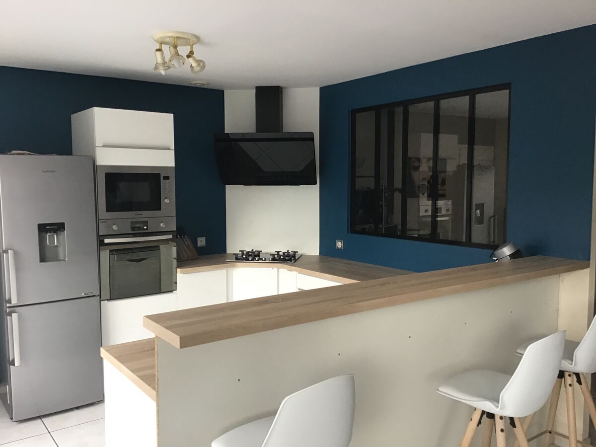 Cuisine équipée sur mesure Petilla Blanc Brillant