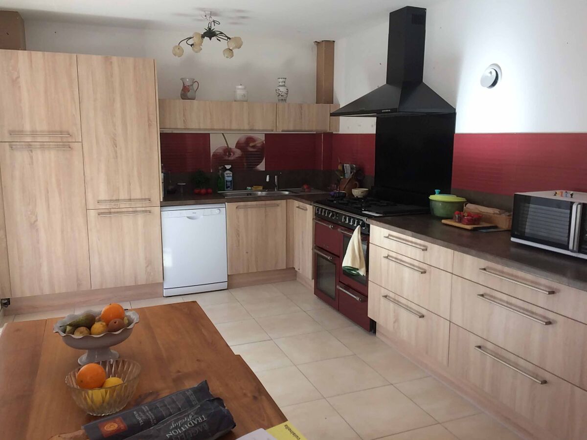 Cuisine équipée sur mesure Vega + Chêne honey