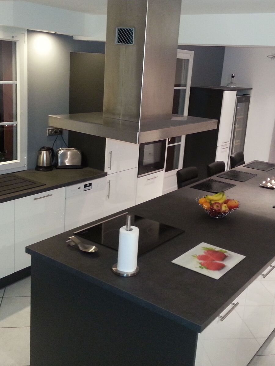 Cuisine équipée sur mesure Light Blanc brillant