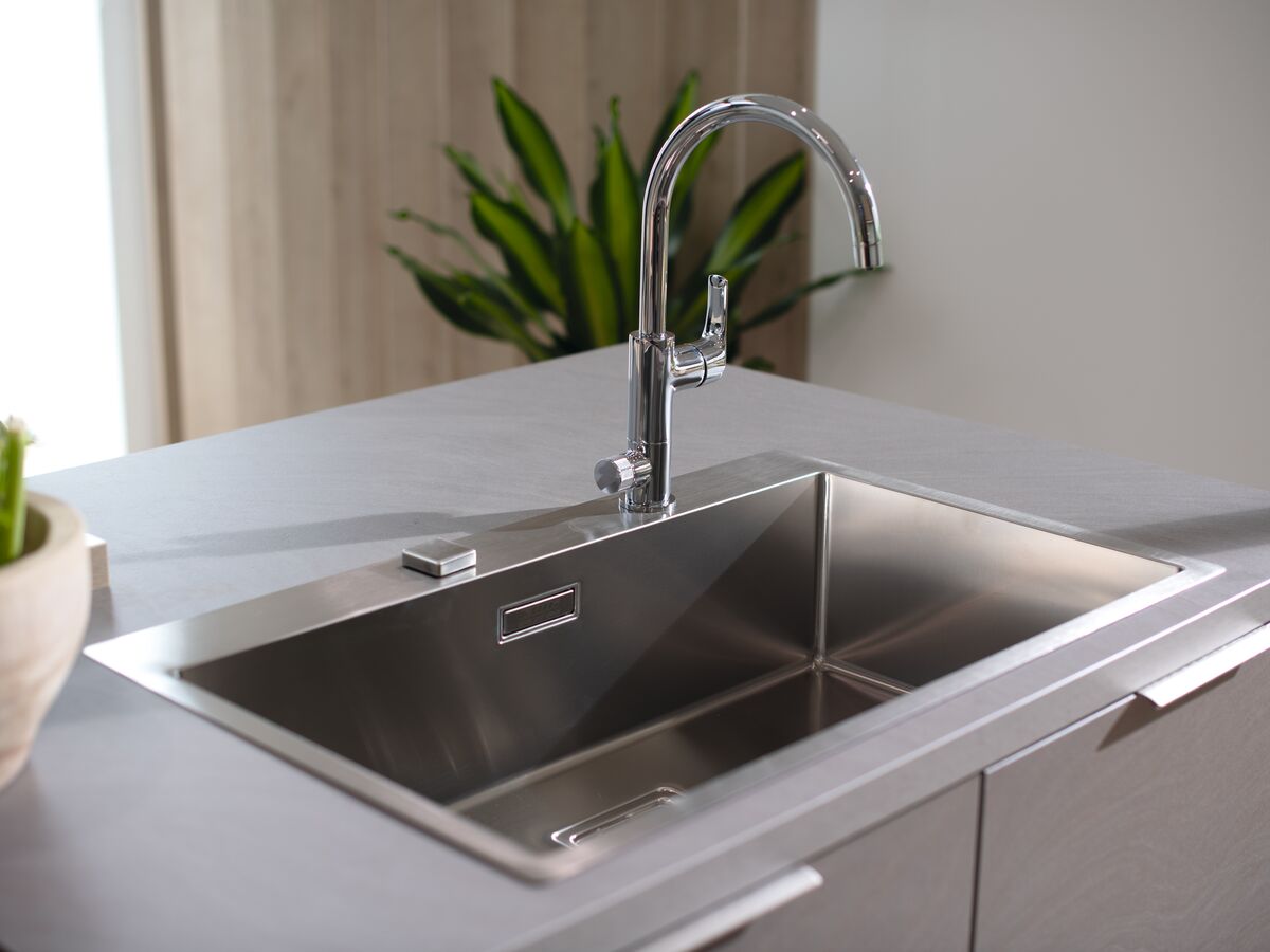 Mitigeur avec système de filtration de l'eau