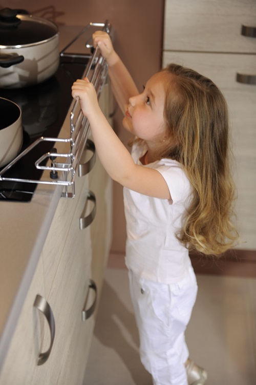 Concevoir une cuisine sécurisée pour les enfants - Blog Cuisinella
