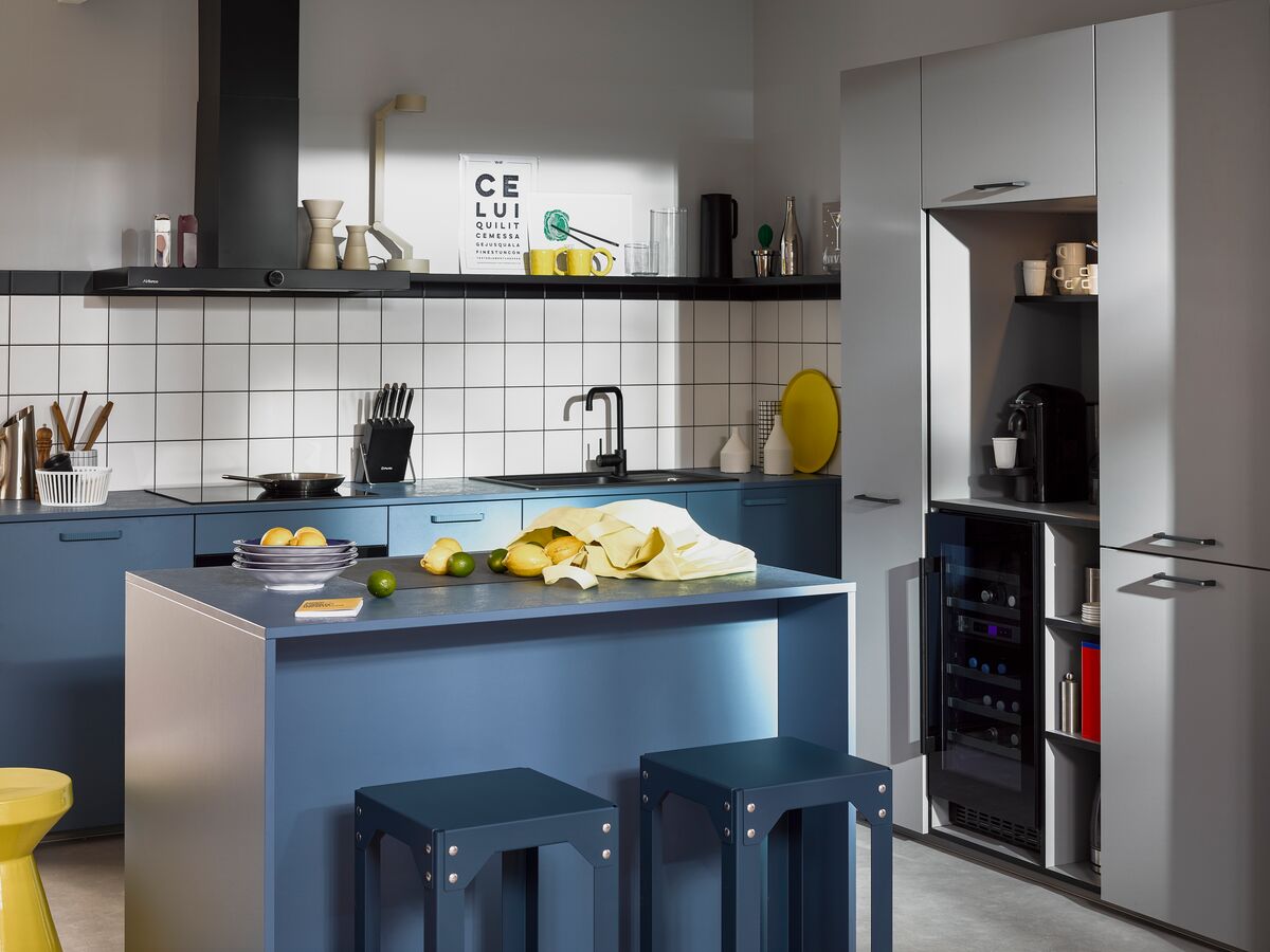 Urban Anthrazit-Schwarz – Blau