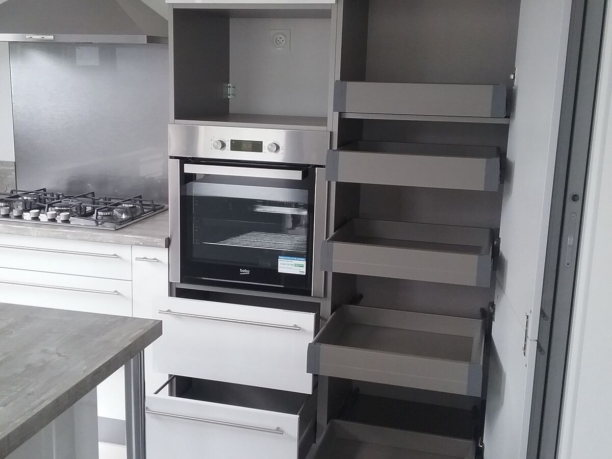 Cuisine avant-après sur mesure Light Blanc Brillant