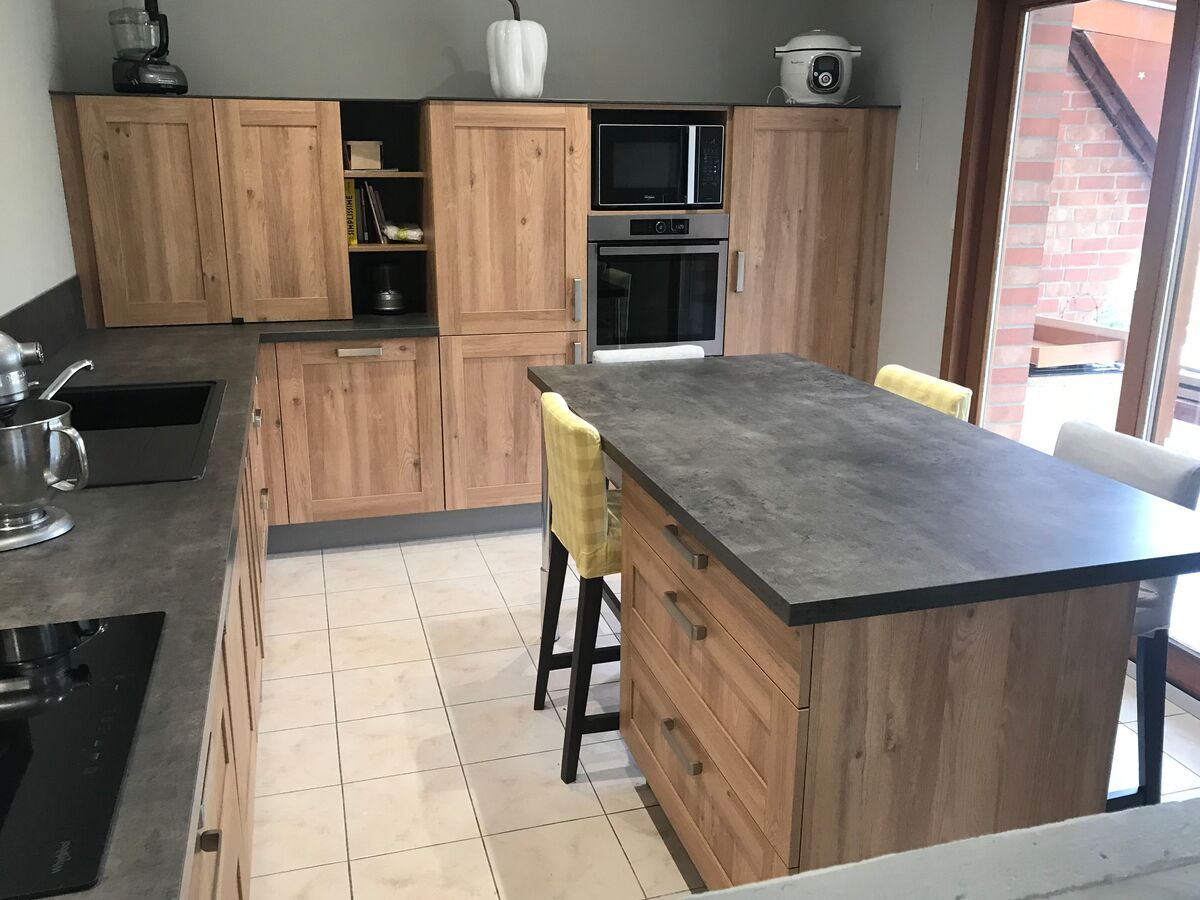 Cuisine avant-après sur mesure Trend Cube Chêne Honey