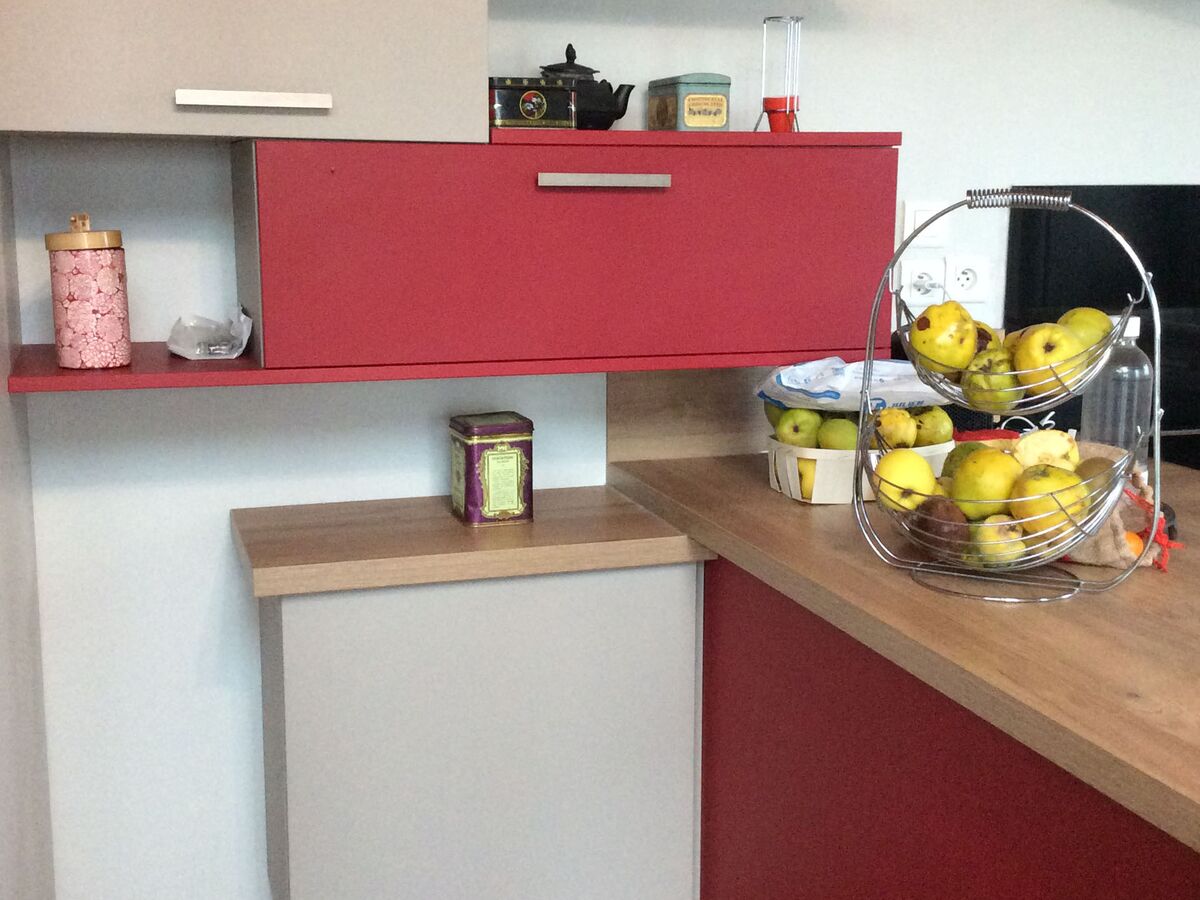 Cuisine avant-après sur mesure Vega Prem's Gris minéral et Trend Cranberry