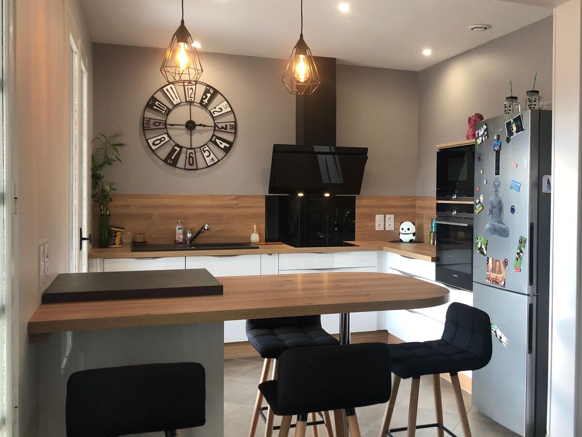 Rénovation cuisine équipée sur mesure Light Blanc Brillant