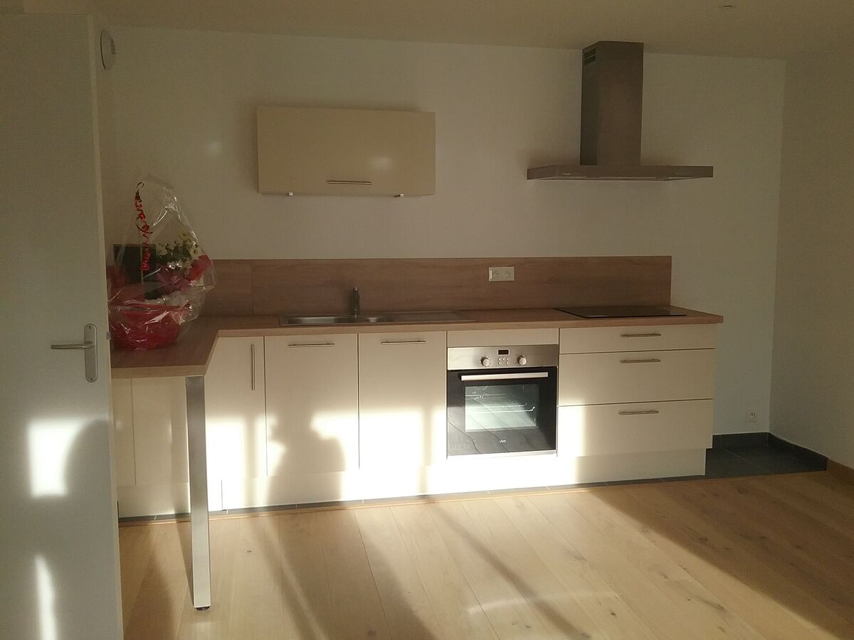 Rénovation cuisine équipée sur mesure Vega Prem's Blanc Brillant