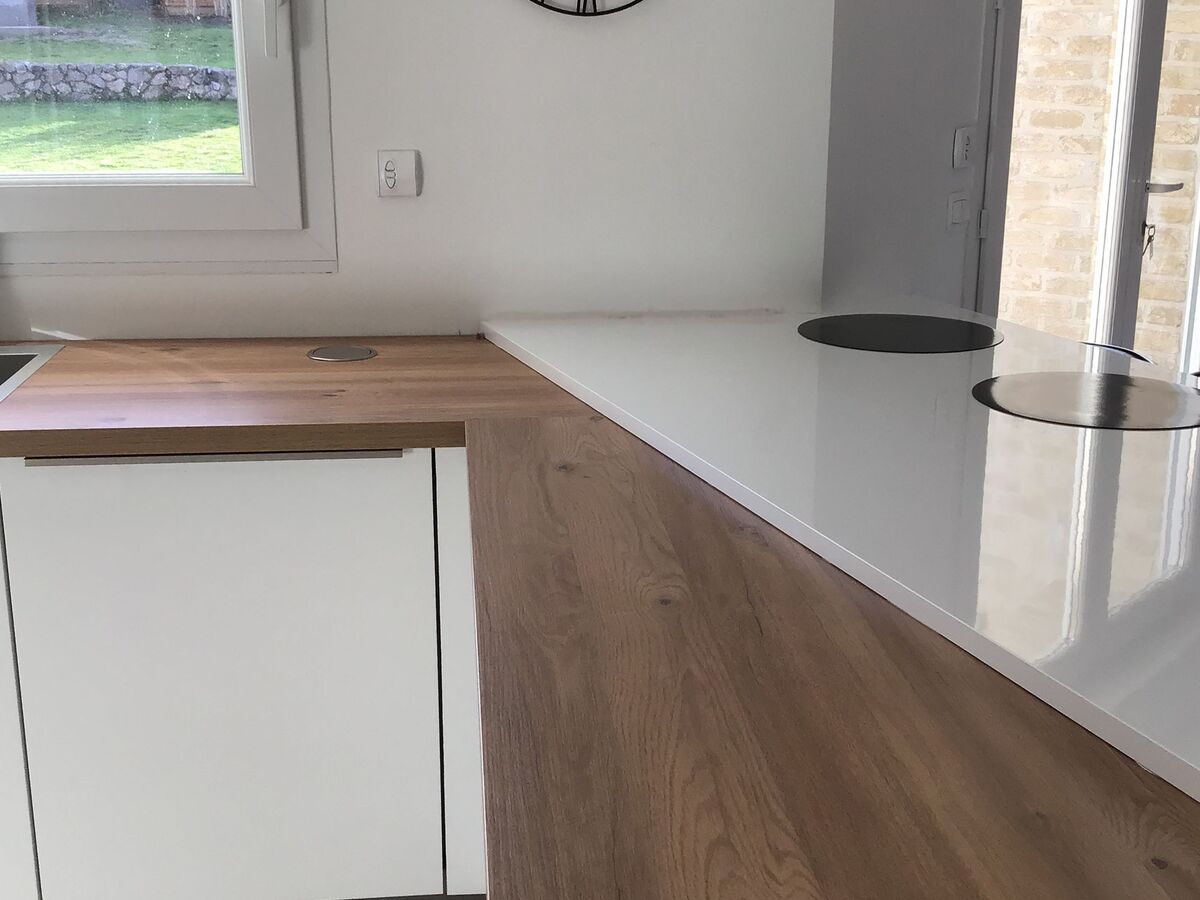 Cuisine avant-après sur mesure Light Blanc Brillant