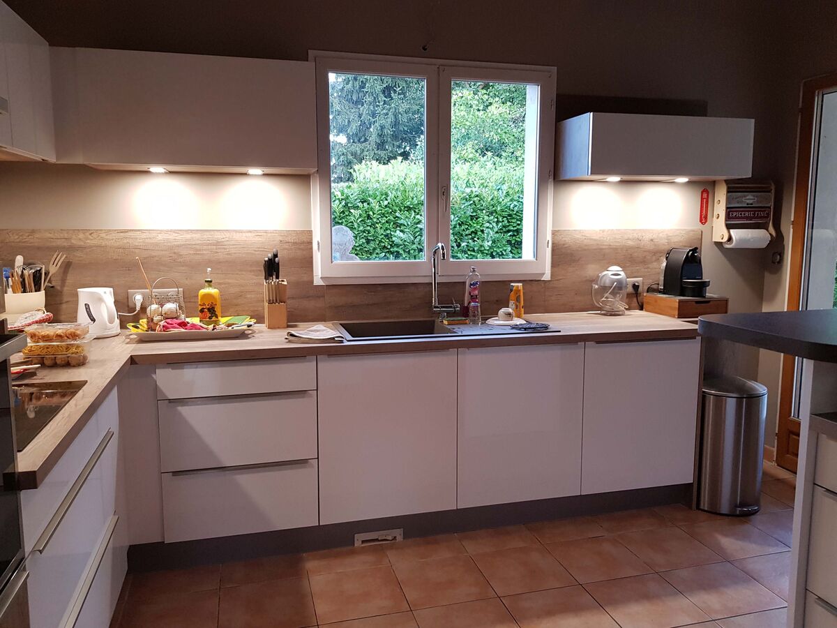 Rénovation cuisine équipée sur mesure Light Blanc Brillant