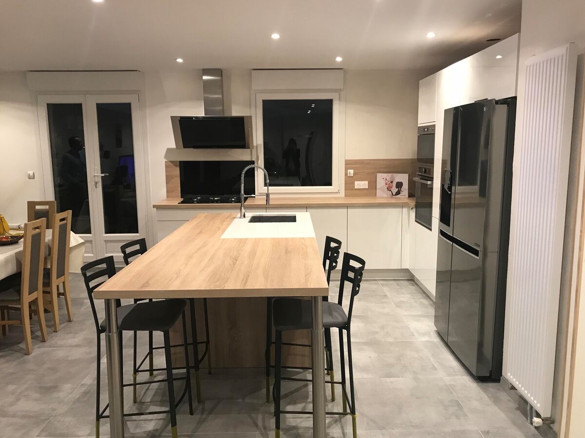 Cuisine avant-après sur mesure Light Blanc Brillant