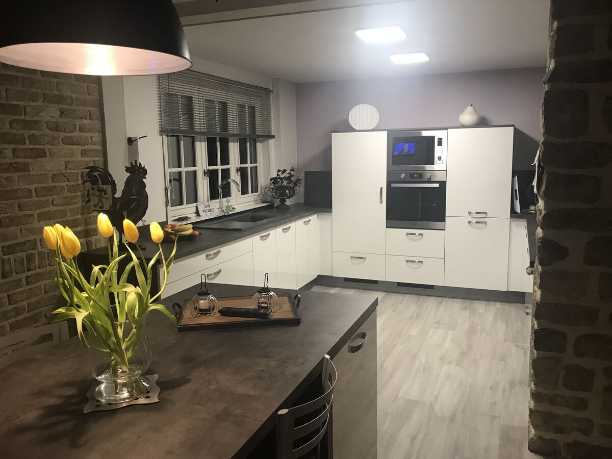 Cuisine avant-après sur mesure Light Blanc Brillant