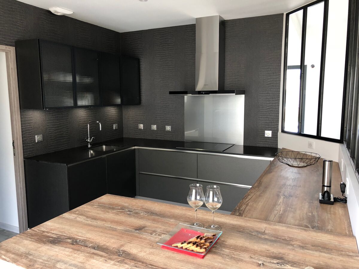 Cuisine avant-après sur mesure Label Métal Brossé