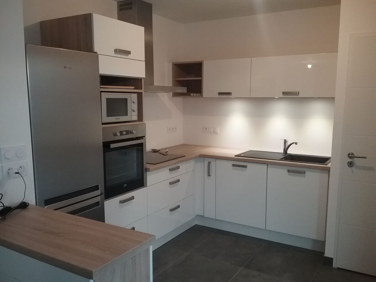 Rénovation cuisine équipée sur mesure Light Blanc Brillant